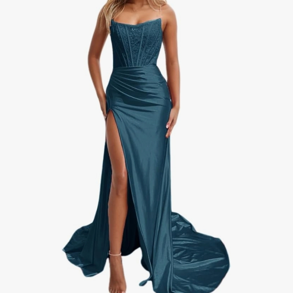 Amazon Teal Ruched Sweetheart Strapless Dress